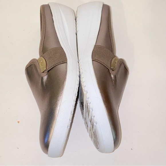 Anne Klein AK Sport Bronze Metallic Slip On Wedge Slides Mules - Picture 12 of 16